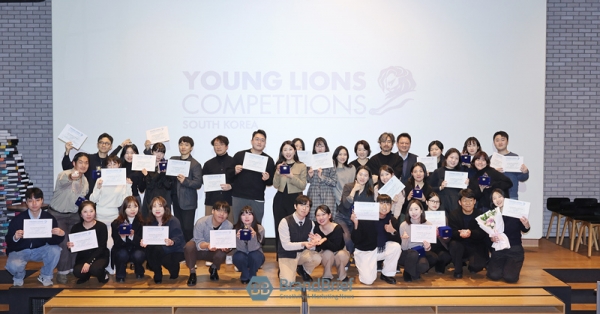 31일 CGV 명동 씨네라이브러리에서 열린 2024 영 라이언즈 컴피티션 한국대표 선발대회 시상식에서 수상자들이 기념촬영을 하고 있다. ⓒ정상윤 기자