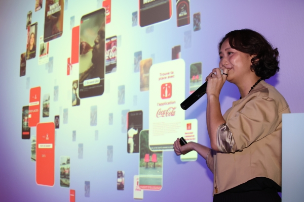 이연주 메타 Creative Strategist가 9월 26일 광화문 씨네큐브에서 열린 칸라이언즈서울 마케터스 아카데미(Marketer’s Academy)에서 'Big Idea? 이제는 Small Moments. AI가 그 합을 완성한다'를 주제로 강연하고 있다. ⓒ정상윤 기자